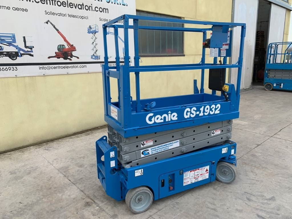 Genie GS 1932 - Saksilava: kuva Genie GS 1932 - Saksilava Genie GS 1932 - Saksilava: kuva Genie GS 1932 - Saksilava