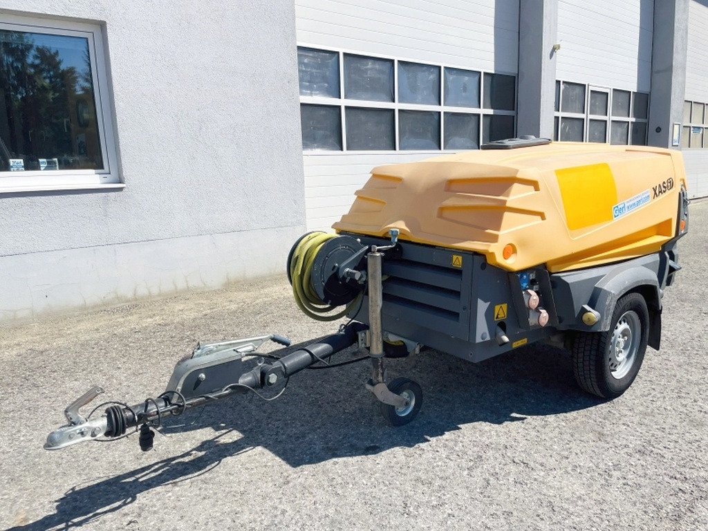 Atlas Copco XAS67 (4057) - Ilmakompressori: kuva Atlas Copco XAS67 (4057) - Ilmakompressori Atlas Copco XAS67 (4057) - Ilmakompressori: kuva Atlas Copco XAS67 (4057) - Ilmakompressori