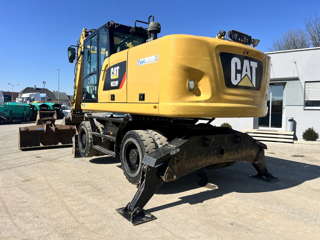 Caterpillar M 320 F (111527) - Pyöräalustainen kaivinkone: kuva Caterpillar M 320 F (111527) - Pyöräalustainen kaivinkone Caterpillar M 320 F (111527) - Pyöräalustainen kaivinkone: kuva Caterpillar M 320 F (111527) - Pyöräalustainen kaivinkone