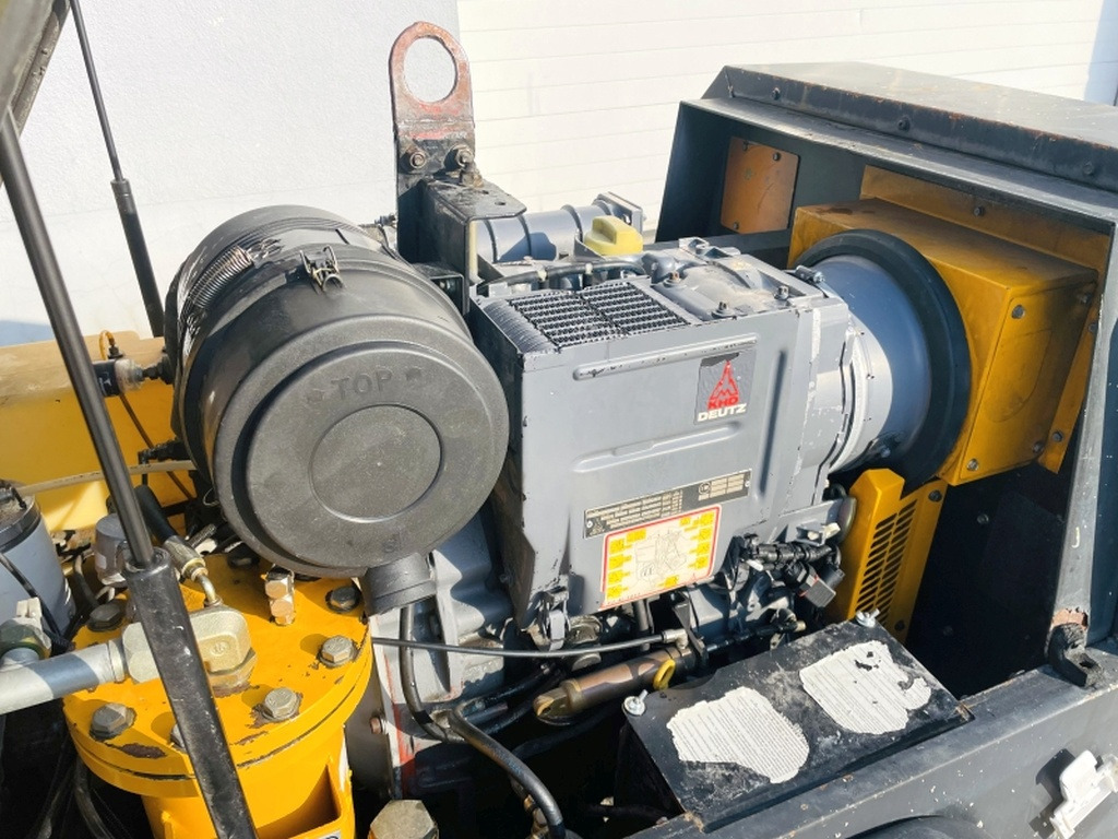 Ingersoll Rand P 101 WD (3954) - Ilmakompressori: kuva Ingersoll Rand P 101 WD (3954) - Ilmakompressori Ingersoll Rand P 101 WD (3954) - Ilmakompressori: kuva Ingersoll Rand P 101 WD (3954) - Ilmakompressori