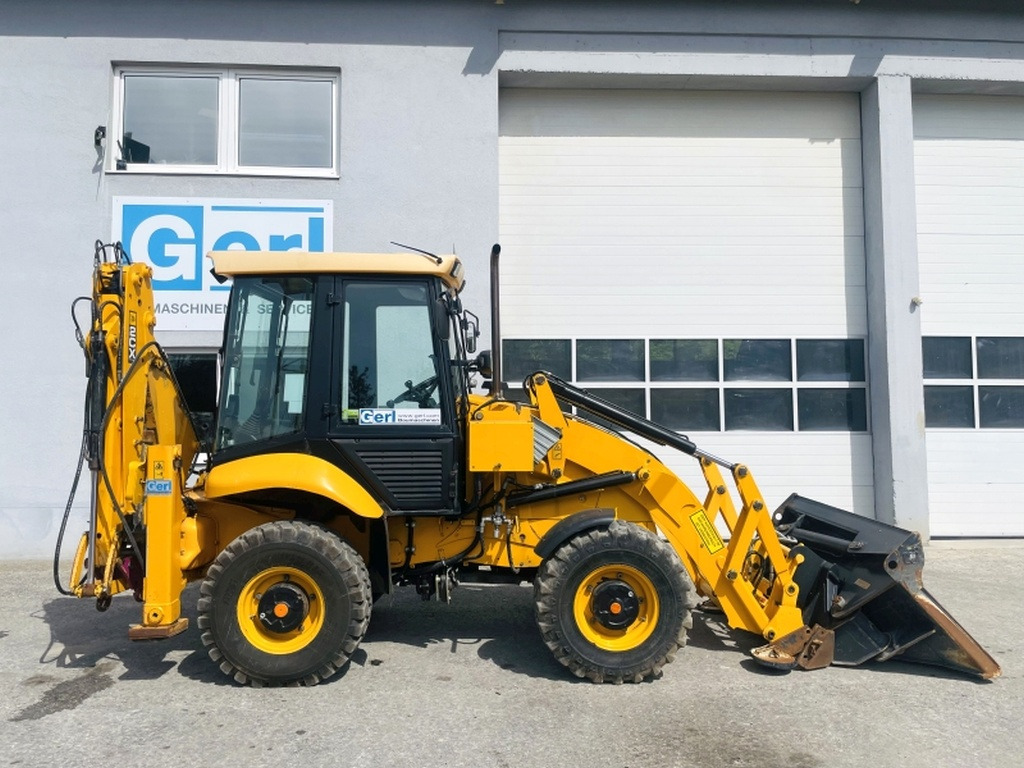 JCB 2CX SM 4WS (4003) - Kaivuri-trukki: kuva JCB 2CX SM 4WS (4003) - Kaivuri-trukki JCB 2CX SM 4WS (4003) - Kaivuri-trukki: kuva JCB 2CX SM 4WS (4003) - Kaivuri-trukki