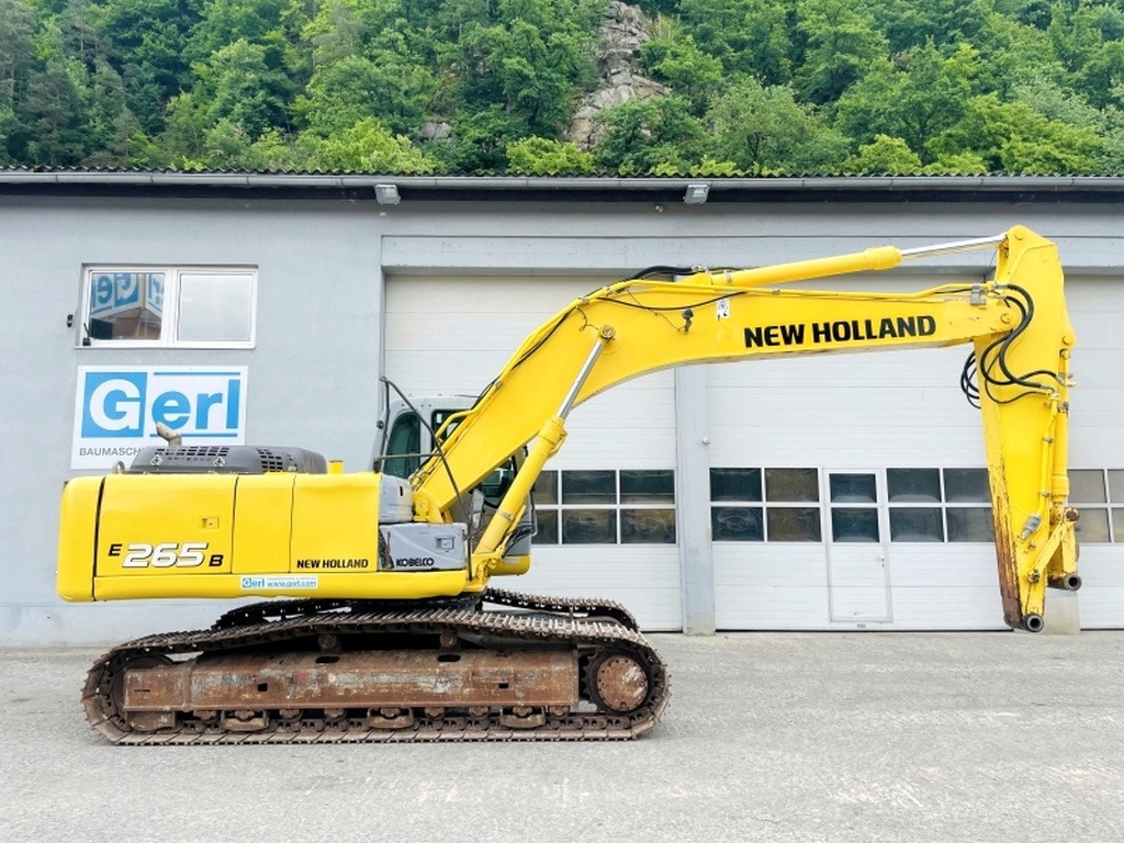 Kobelco - New Holland E265B (4000) - Telakaivukone: kuva Kobelco - New Holland E265B (4000) - Telakaivukone Kobelco - New Holland E265B (4000) - Telakaivukone: kuva Kobelco - New Holland E265B (4000) - Telakaivukone