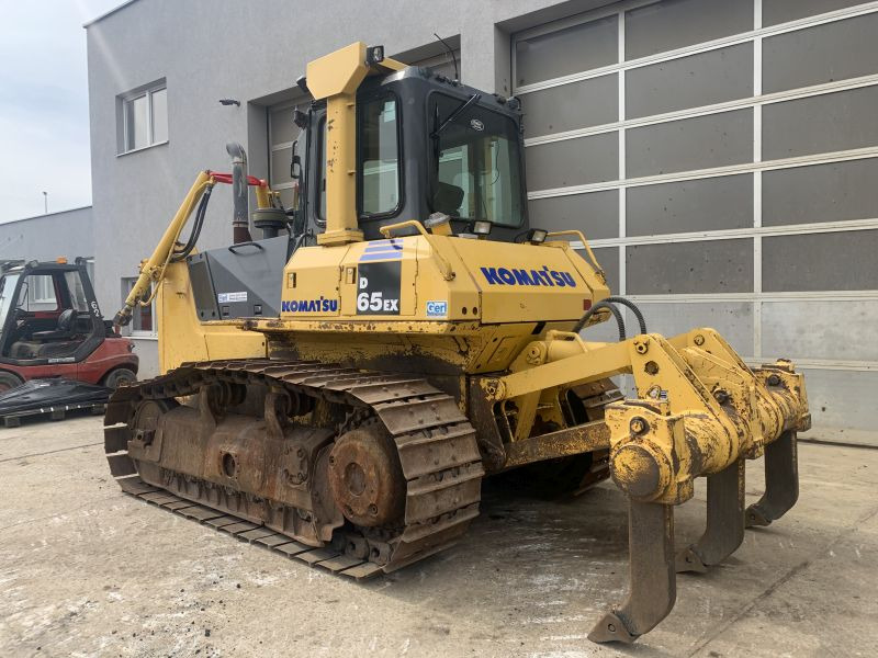 Komatsu D 65 EX-15 (110158) - Puskutraktori: kuva Komatsu D 65 EX-15 (110158) - Puskutraktori Komatsu D 65 EX-15 (110158) - Puskutraktori: kuva Komatsu D 65 EX-15 (110158) - Puskutraktori