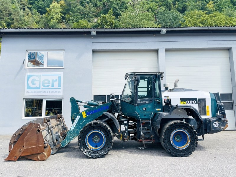 Komatsu WA320-8 (3661) - Pyöräkuormaaja: kuva Komatsu WA320-8 (3661) - Pyöräkuormaaja Komatsu WA320-8 (3661) - Pyöräkuormaaja: kuva Komatsu WA320-8 (3661) - Pyöräkuormaaja