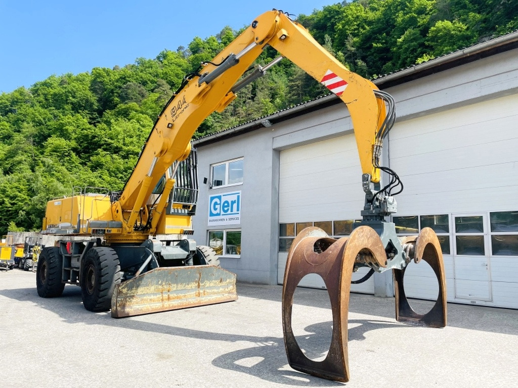 Liebherr A944B HD (3995) - Materiaalinkäsittelykone: kuva Liebherr A944B HD (3995) - Materiaalinkäsittelykone Liebherr A944B HD (3995) - Materiaalinkäsittelykone: kuva Liebherr A944B HD (3995) - Materiaalinkäsittelykone