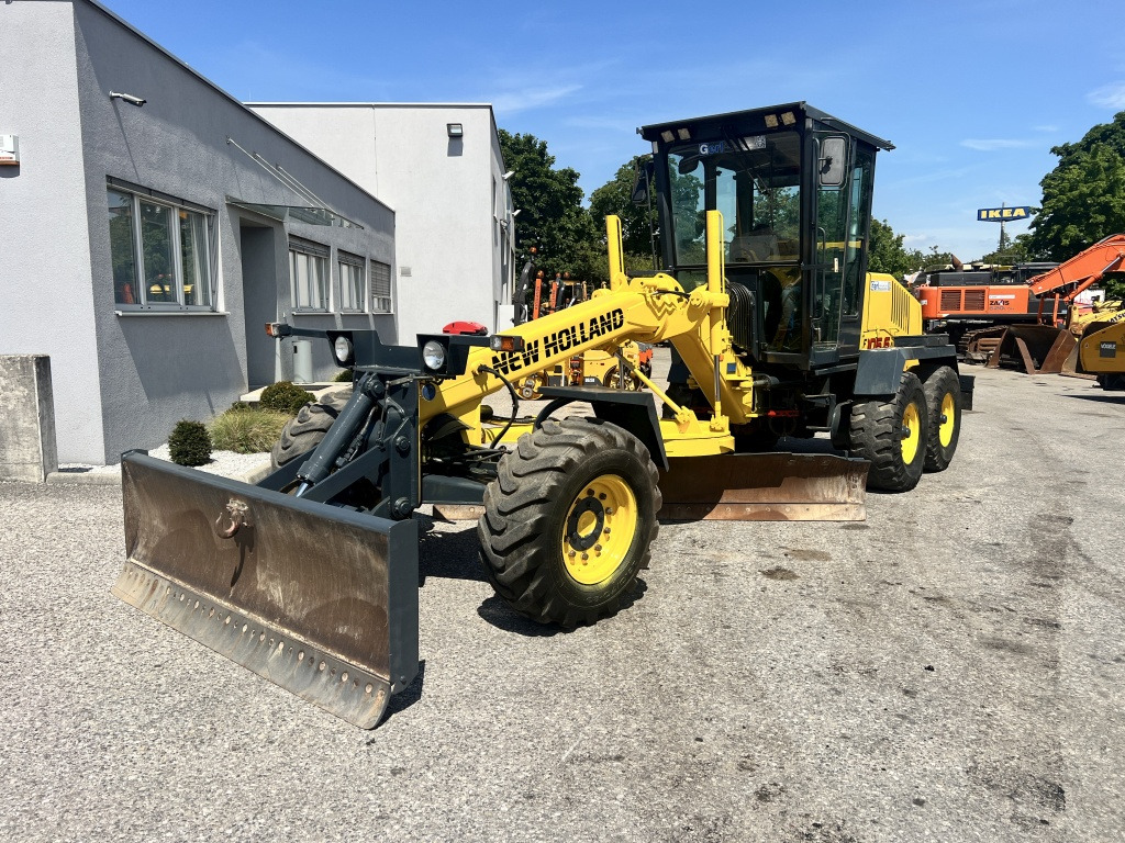 O&K – New Holland F 106 A (111601) - Tiehöylä: kuva O&K – New Holland F 106 A (111601) - Tiehöylä O&K – New Holland F 106 A (111601) - Tiehöylä: kuva O&K – New Holland F 106 A (111601) - Tiehöylä