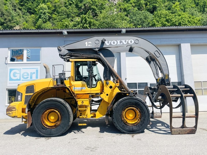 Volvo L180G HL (3636) - Pyöräkuormaaja: kuva Volvo L180G HL (3636) - Pyöräkuormaaja Volvo L180G HL (3636) - Pyöräkuormaaja: kuva Volvo L180G HL (3636) - Pyöräkuormaaja