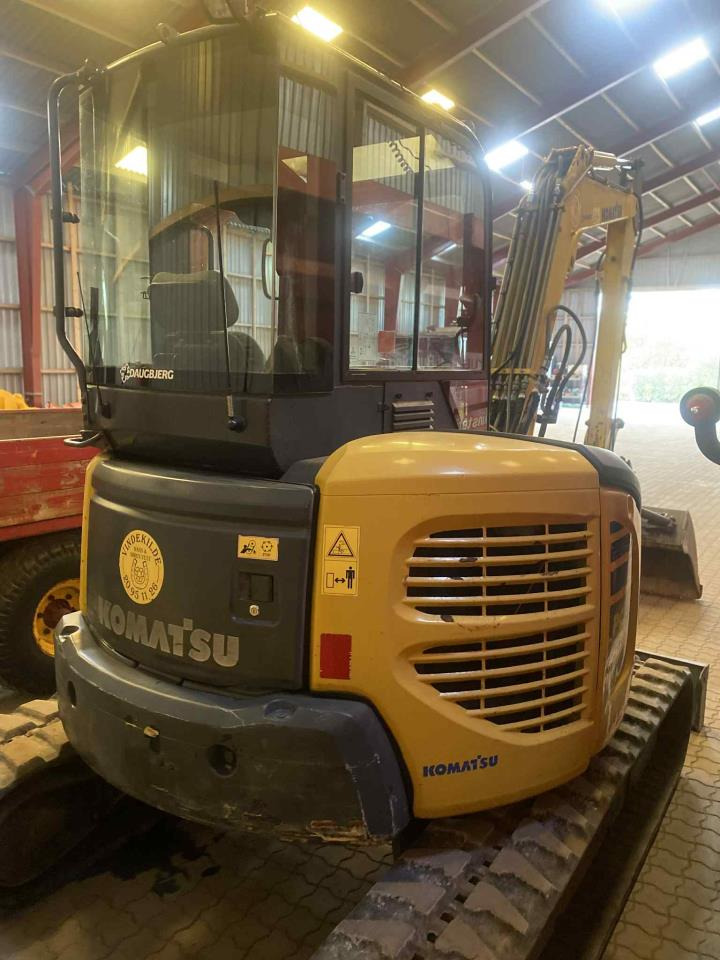 Komatsu PC50MR-2 - Minikuormaaja: kuva Komatsu PC50MR-2 - Minikuormaaja Komatsu PC50MR-2 - Minikuormaaja: kuva Komatsu PC50MR-2 - Minikuormaaja