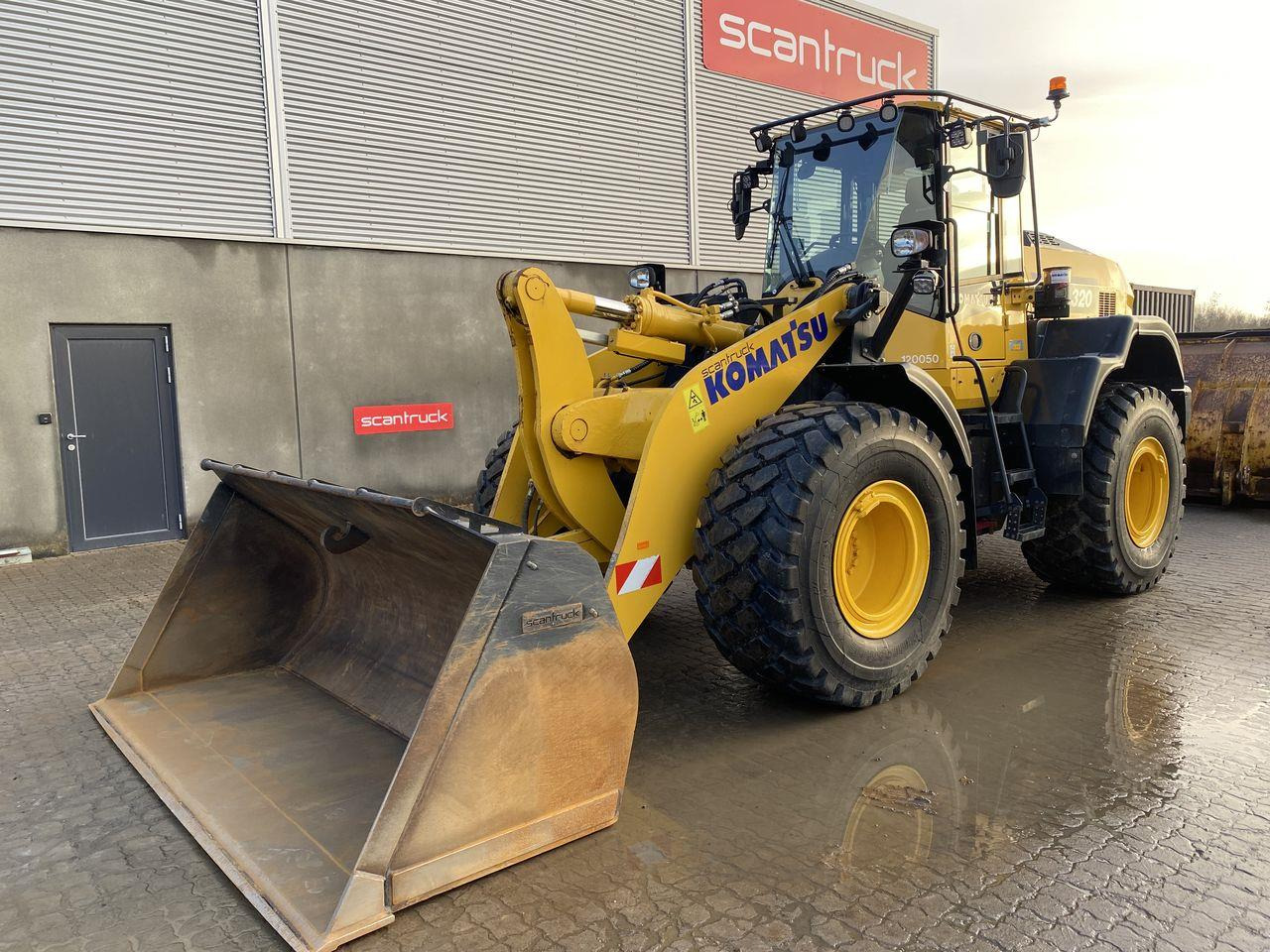 Komatsu WA320-8EO - Pyöräkuormaaja: kuva Komatsu WA320-8EO - Pyöräkuormaaja Komatsu WA320-8EO - Pyöräkuormaaja: kuva Komatsu WA320-8EO - Pyöräkuormaaja