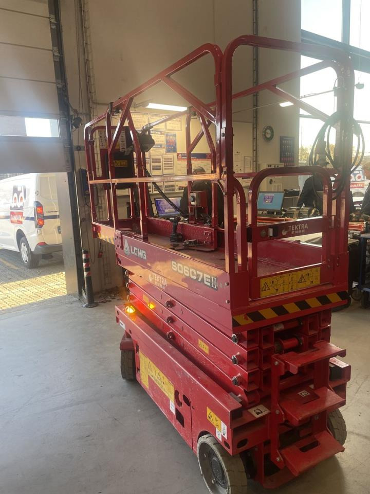 LGMG S0607E II - Saksilava: kuva LGMG S0607E II - Saksilava LGMG S0607E II - Saksilava: kuva LGMG S0607E II - Saksilava