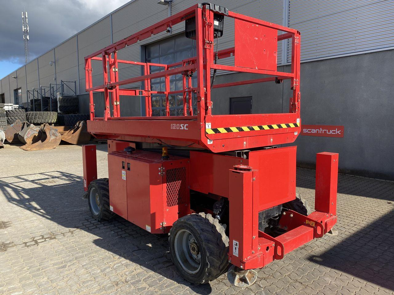 Manitou 120SC - Saksilava: kuva Manitou 120SC - Saksilava Manitou 120SC - Saksilava: kuva Manitou 120SC - Saksilava