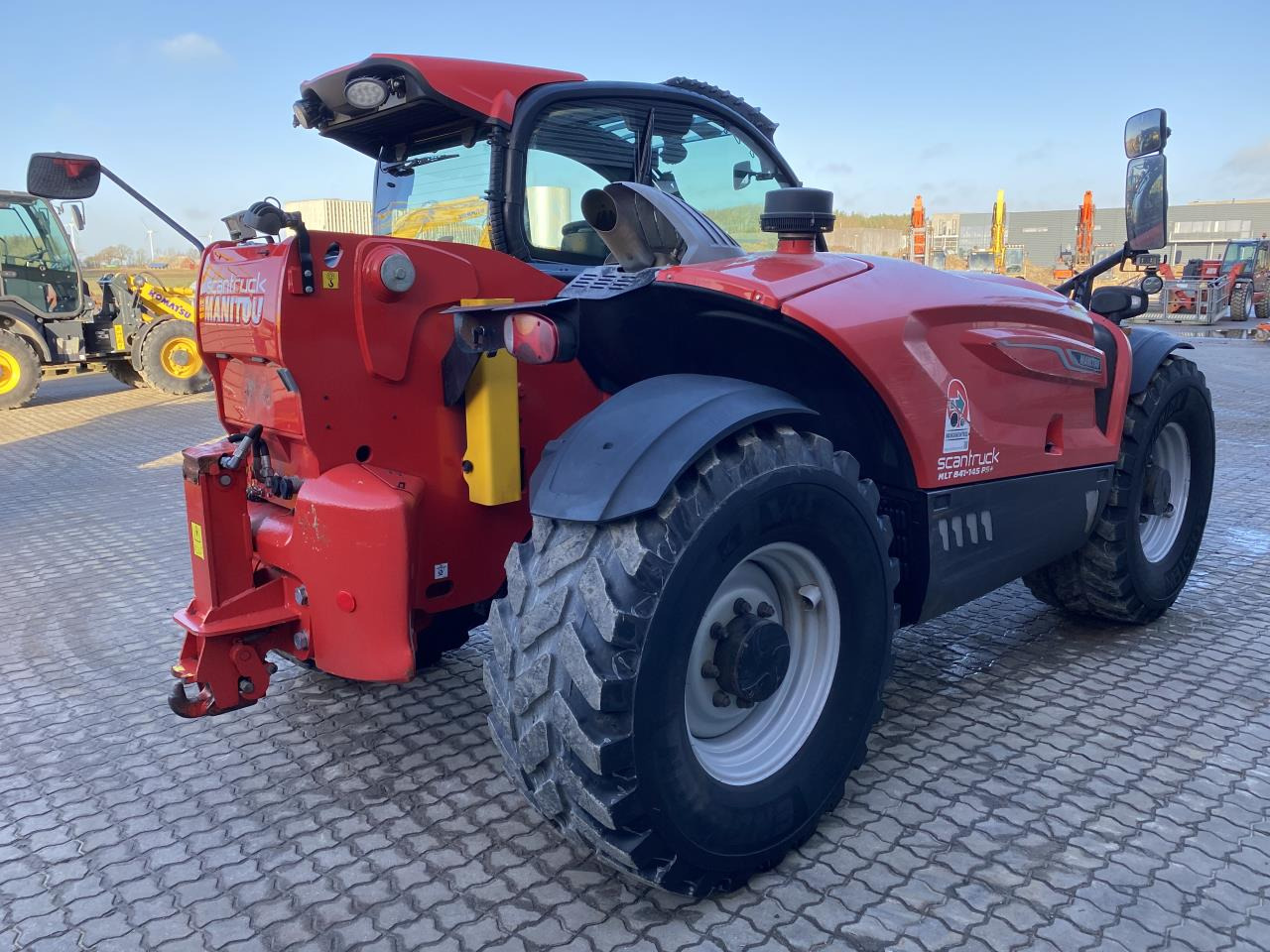 Manitou MLT841-145PS+ ELITE ST5 - Kurottaja: kuva Manitou MLT841-145PS+ ELITE ST5 - Kurottaja Manitou MLT841-145PS+ ELITE ST5 - Kurottaja: kuva Manitou MLT841-145PS+ ELITE ST5 - Kurottaja