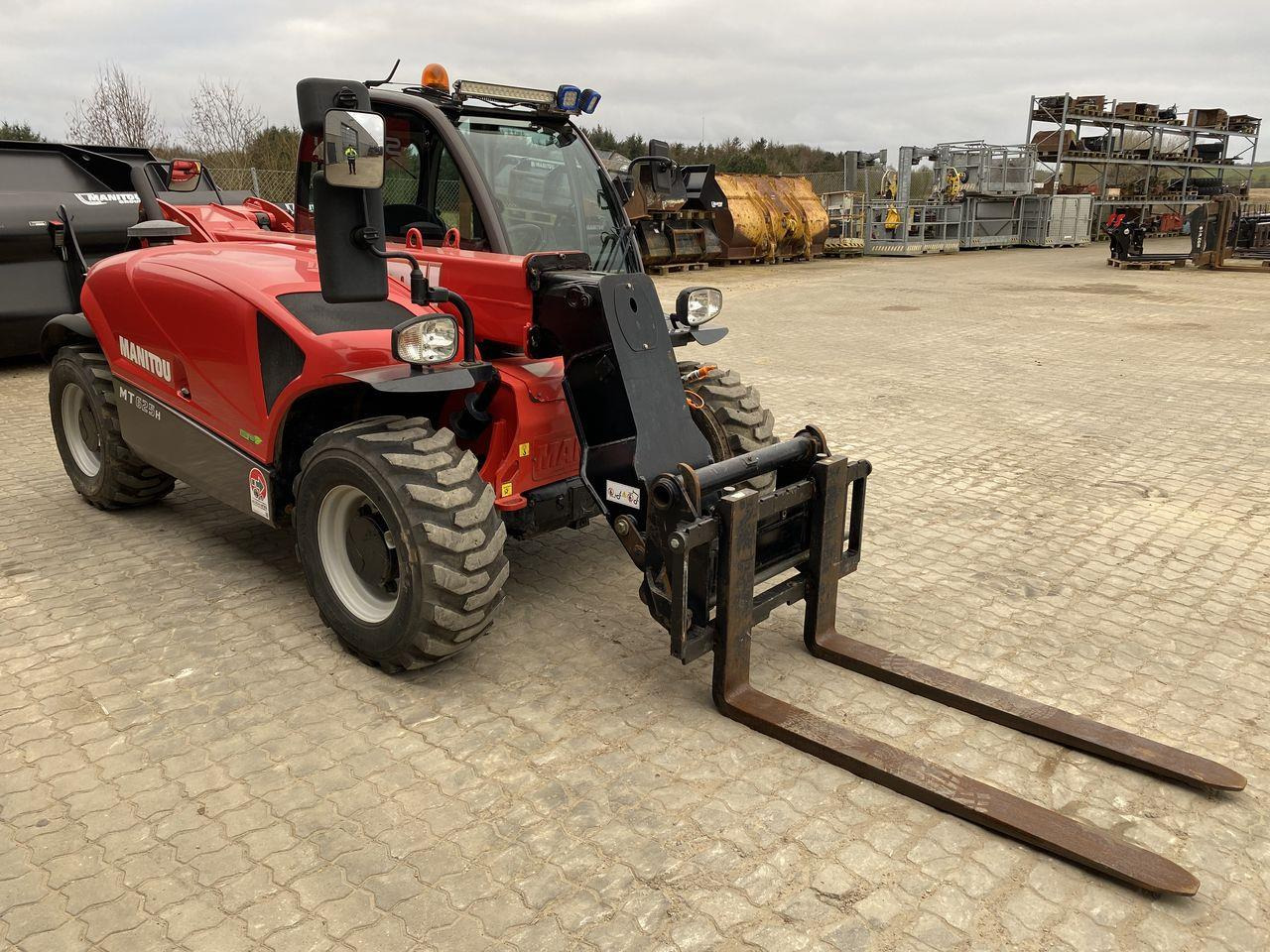 Manitou MT625H Comfort - Kurottaja: kuva Manitou MT625H Comfort - Kurottaja Manitou MT625H Comfort - Kurottaja: kuva Manitou MT625H Comfort - Kurottaja