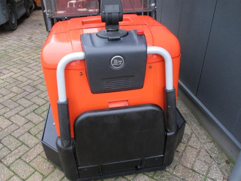 BT SPE120 XR - Haarukkavaunu: kuva BT SPE120 XR - Haarukkavaunu BT SPE120 XR - Haarukkavaunu: kuva BT SPE120 XR - Haarukkavaunu