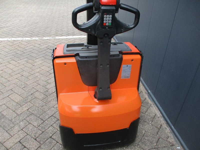 BT SWE 080L - Pinoamistrukki: kuva BT SWE 080L - Pinoamistrukki BT SWE 080L - Pinoamistrukki: kuva BT SWE 080L - Pinoamistrukki