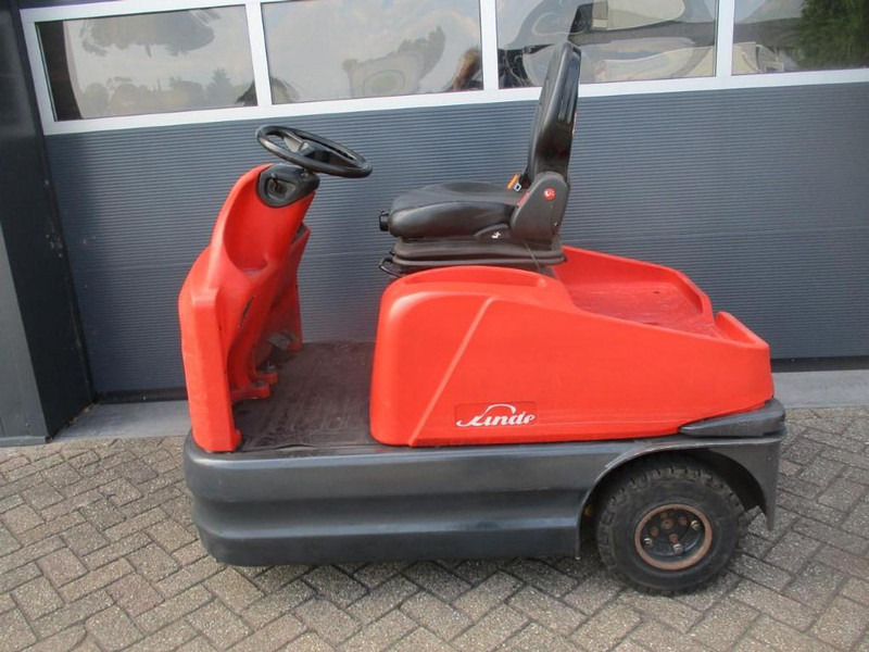 Linde P 60 - Vetotrukki: kuva Linde P 60 - Vetotrukki Linde P 60 - Vetotrukki: kuva Linde P 60 - Vetotrukki