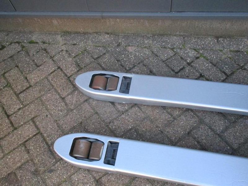 Still EXU 16 - Haarukkavaunu: kuva Still EXU 16 - Haarukkavaunu Still EXU 16 - Haarukkavaunu: kuva Still EXU 16 - Haarukkavaunu