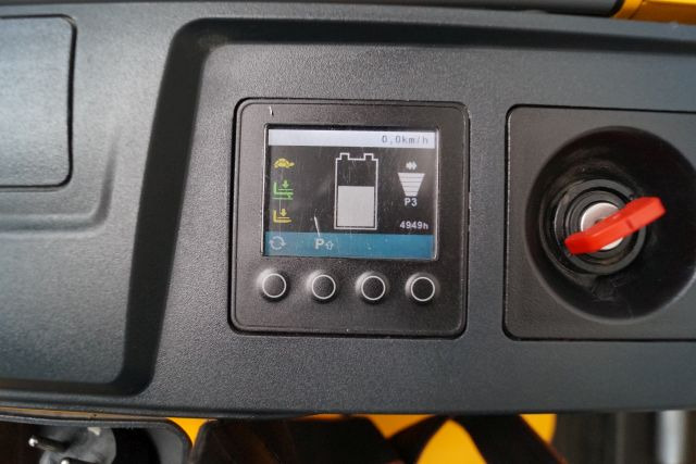 Jungheinrich EJD222 - Pinoamistrukki: kuva Jungheinrich EJD222 - Pinoamistrukki Jungheinrich EJD222 - Pinoamistrukki: kuva Jungheinrich EJD222 - Pinoamistrukki