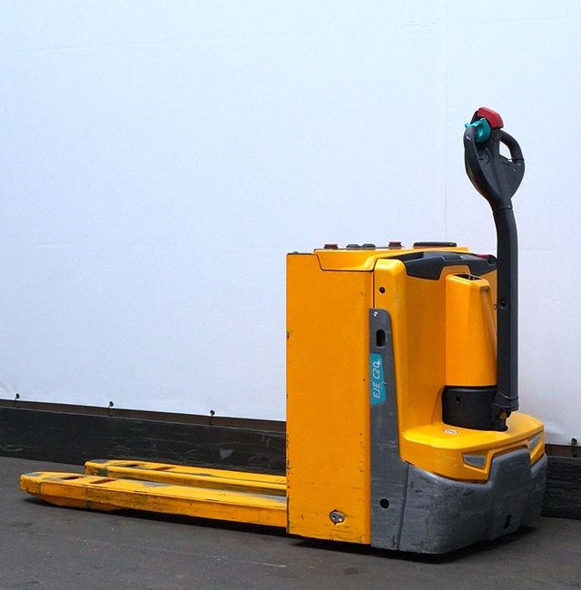 Jungheinrich EJE C20 - Pinoamistrukki: kuva Jungheinrich EJE C20 - Pinoamistrukki Jungheinrich EJE C20 - Pinoamistrukki: kuva Jungheinrich EJE C20 - Pinoamistrukki