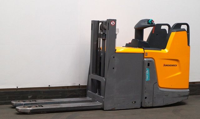 Jungheinrich ERD220 - Pinoamistrukki: kuva Jungheinrich ERD220 - Pinoamistrukki Jungheinrich ERD220 - Pinoamistrukki: kuva Jungheinrich ERD220 - Pinoamistrukki