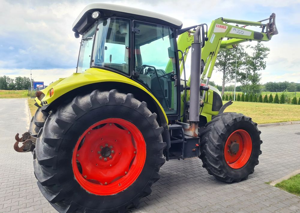 Claas Arion 530 - Traktori: kuva  Claas Arion 530 - Traktori Claas Arion 530 - Traktori: kuva  Claas Arion 530 - Traktori