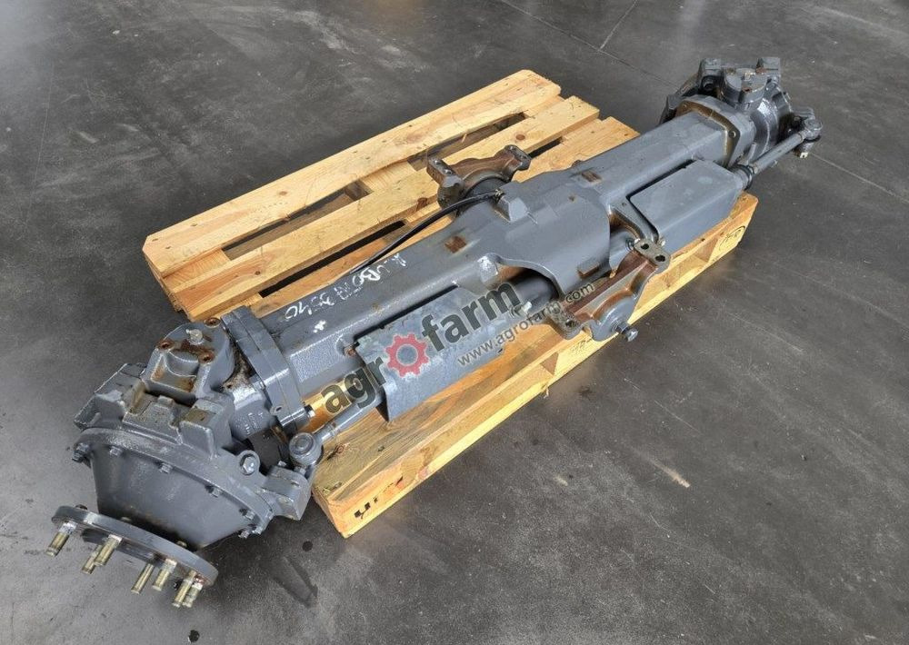 Przedni most Kubota M9540 - Vaihteisto: kuva Przedni most Kubota M9540 - Vaihteisto Przedni most Kubota M9540 - Vaihteisto: kuva Przedni most Kubota M9540 - Vaihteisto