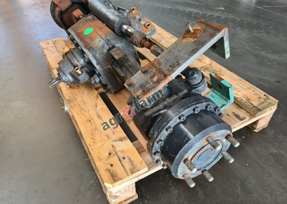 Przedni most, Landini Rex 95 GT - Vaihteisto: kuva Przedni most, Landini Rex 95 GT - Vaihteisto Przedni most, Landini Rex 95 GT - Vaihteisto: kuva Przedni most, Landini Rex 95 GT - Vaihteisto