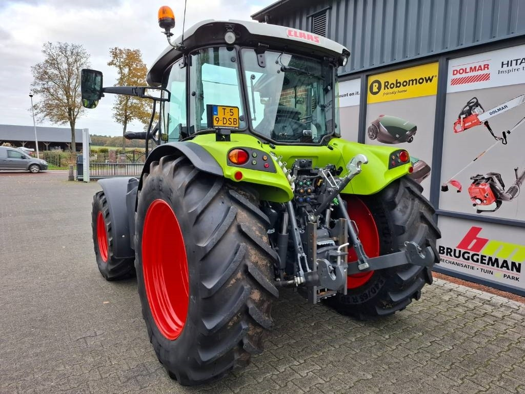 Claas Arion 410 - Traktori: kuva Claas Arion 410 - Traktori Claas Arion 410 - Traktori: kuva Claas Arion 410 - Traktori