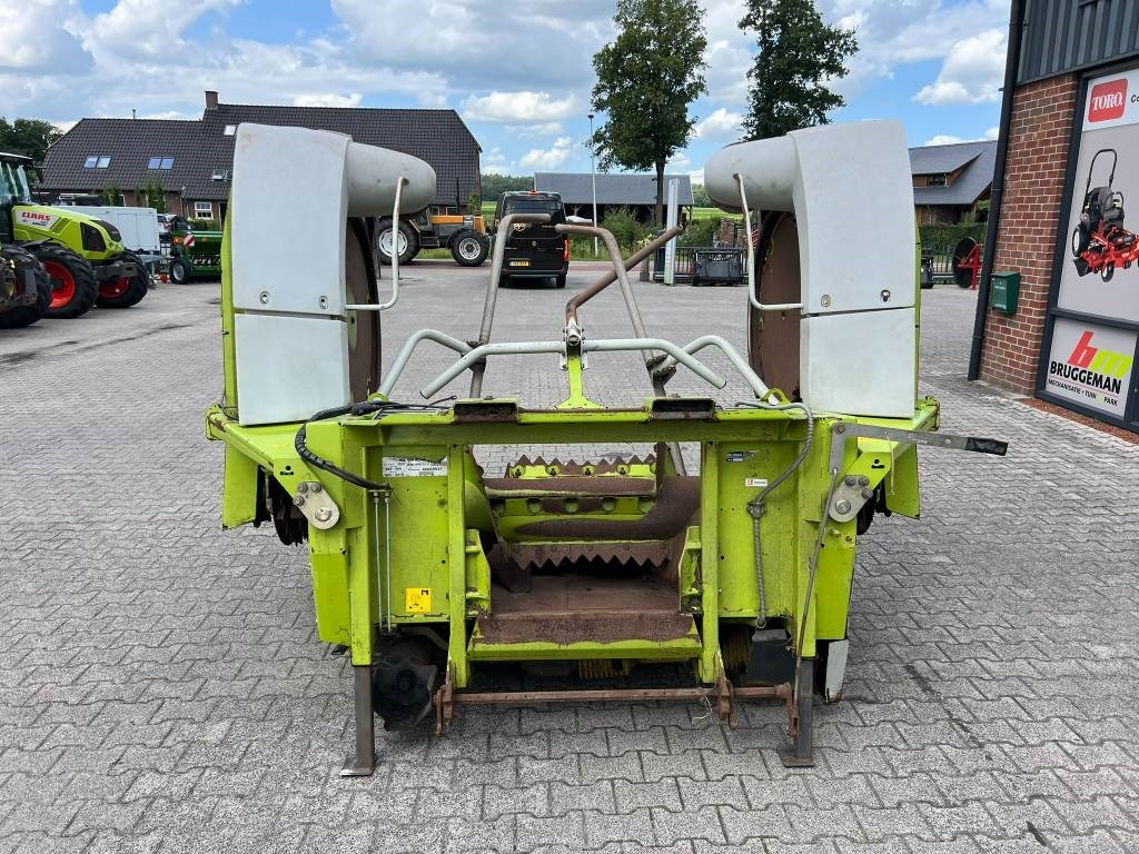 Itsekulkeva silppuri Claas Jaguar 850 + Orbis 450 + PU 300 HD: kuva Itsekulkeva silppuri Claas Jaguar 850 + Orbis 450 + PU 300 HD