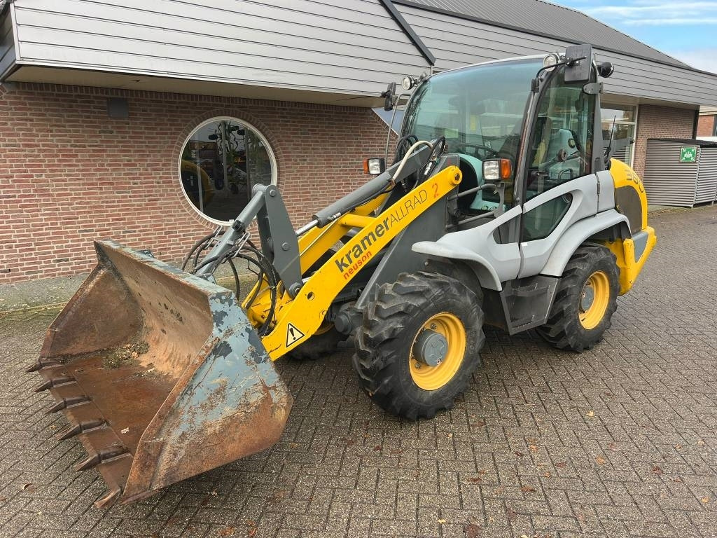 Kramer 380 shovel - Pyöräkuormaaja: kuva Kramer 380 shovel - Pyöräkuormaaja Kramer 380 shovel - Pyöräkuormaaja: kuva Kramer 380 shovel - Pyöräkuormaaja