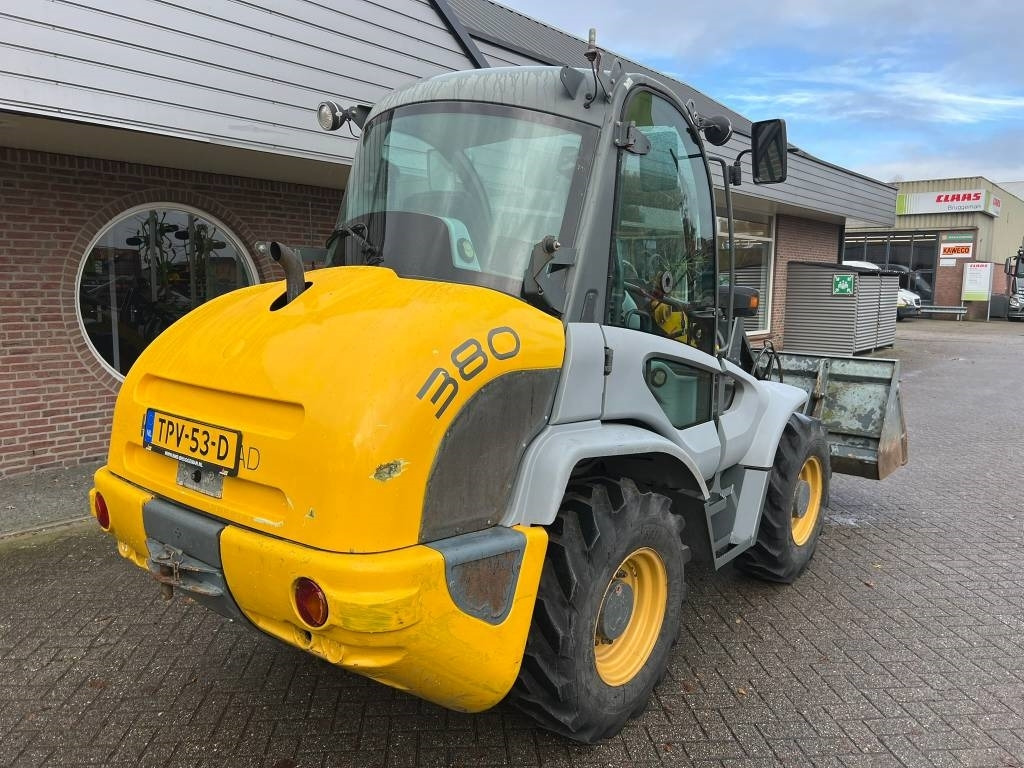 Kramer 380 shovel - Pyöräkuormaaja: kuva Kramer 380 shovel - Pyöräkuormaaja Kramer 380 shovel - Pyöräkuormaaja: kuva Kramer 380 shovel - Pyöräkuormaaja