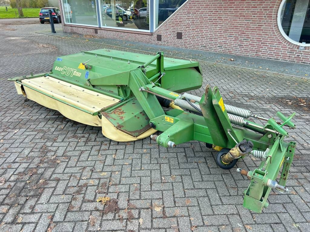 Krone Easy Cut 280 CV - Niittokone: kuva Krone Easy Cut 280 CV - Niittokone Krone Easy Cut 280 CV - Niittokone: kuva Krone Easy Cut 280 CV - Niittokone