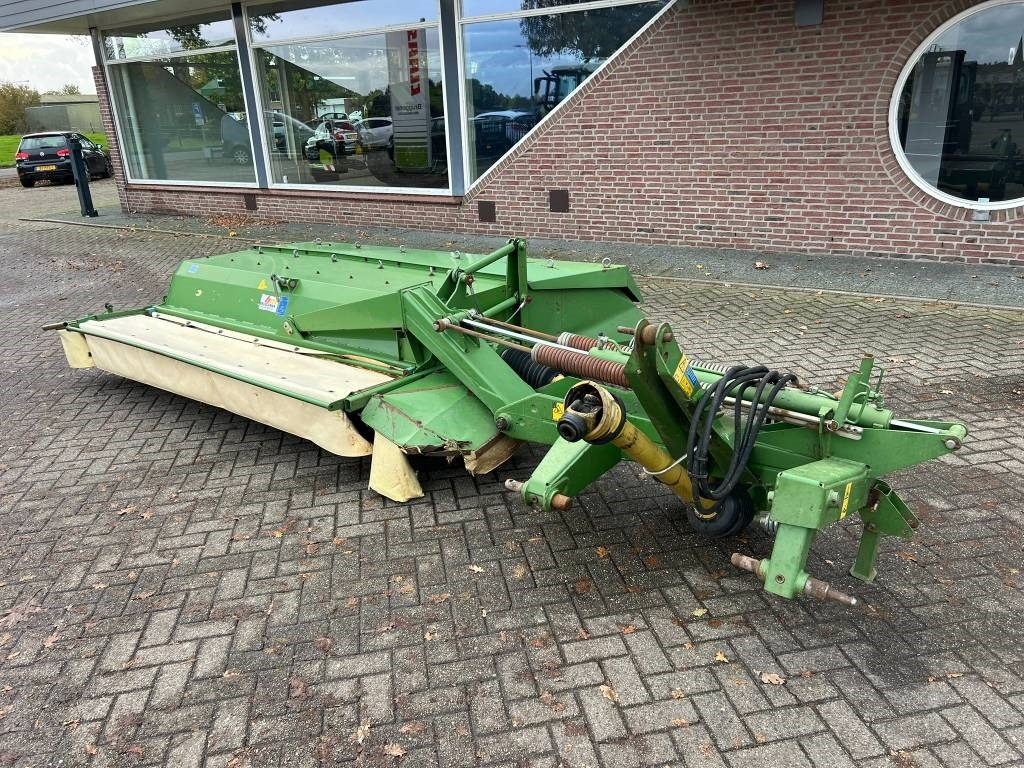 Krone EasyCut 320 CV-Q maaier - Niittokone: kuva Krone EasyCut 320 CV-Q maaier - Niittokone Krone EasyCut 320 CV-Q maaier - Niittokone: kuva Krone EasyCut 320 CV-Q maaier - Niittokone