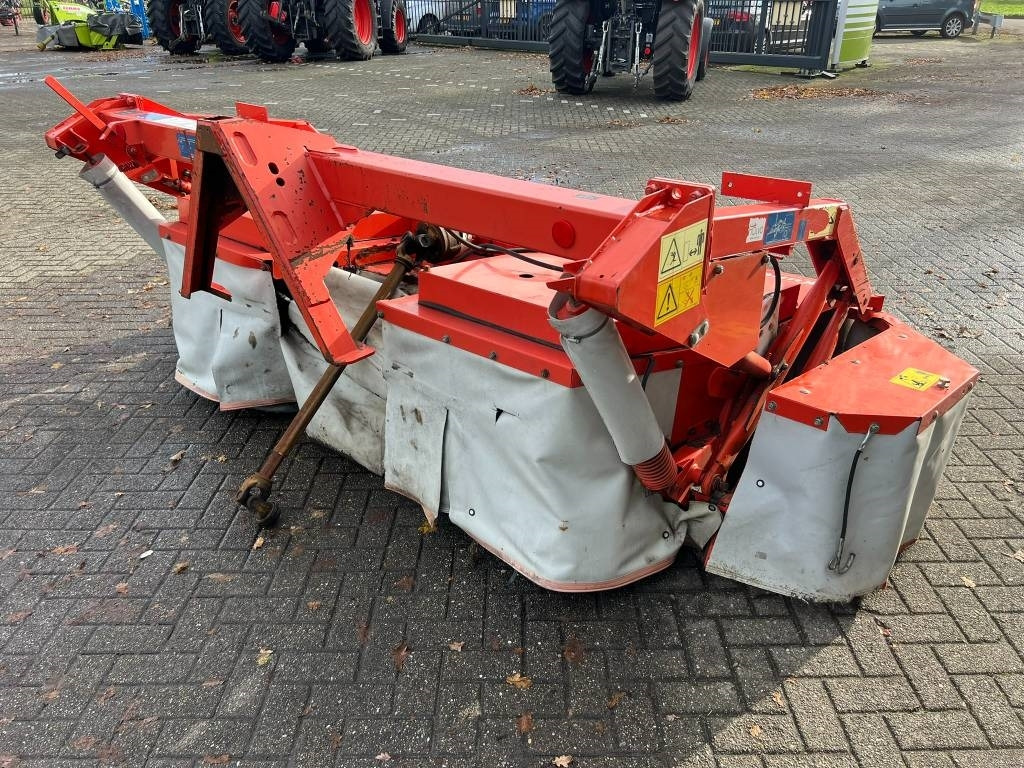 Kuhn GMD 702 F maaier  - Niittokone: kuva Kuhn GMD 702 F maaier  - Niittokone Kuhn GMD 702 F maaier  - Niittokone: kuva Kuhn GMD 702 F maaier  - Niittokone