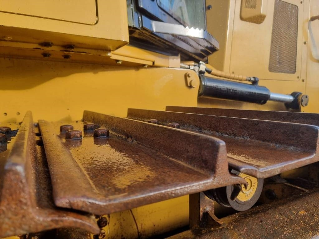 CAT D 6 K 2 LGP - Puskutraktori: kuva CAT D 6 K 2 LGP - Puskutraktori CAT D 6 K 2 LGP - Puskutraktori: kuva CAT D 6 K 2 LGP - Puskutraktori