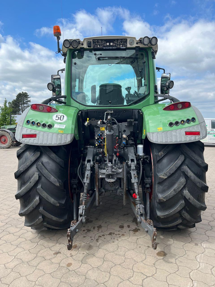 Fendt 718 Vario SCR - Traktori: kuva Fendt 718 Vario SCR - Traktori Fendt 718 Vario SCR - Traktori: kuva Fendt 718 Vario SCR - Traktori