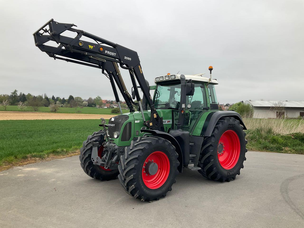 Fendt Vario 818 - Traktori: kuva Fendt Vario 818 - Traktori Fendt Vario 818 - Traktori: kuva Fendt Vario 818 - Traktori