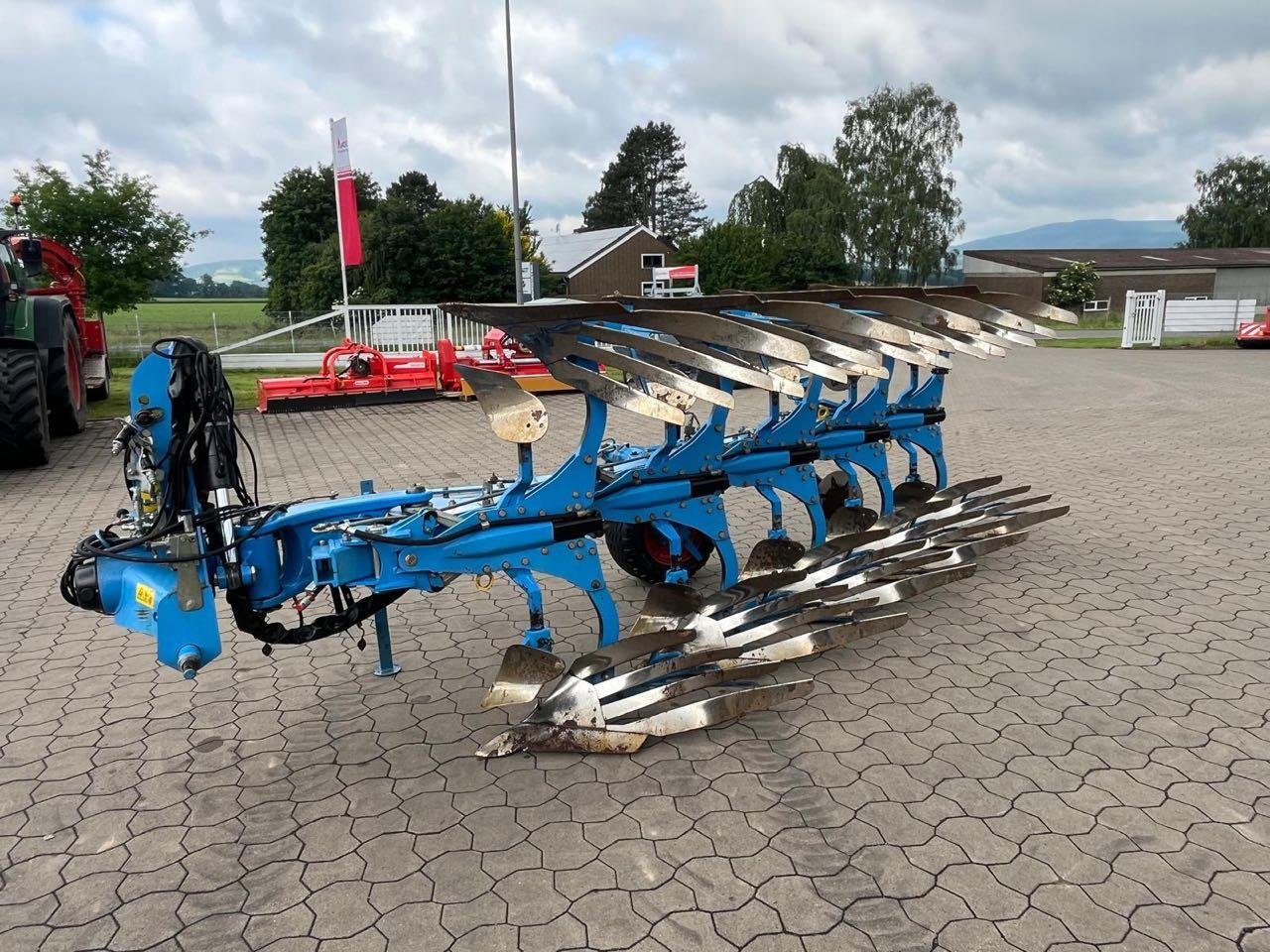 Lemken Juwel 8 V T 5 L 90 TurnControl - Aura: kuva Lemken Juwel 8 V T 5 L 90 TurnControl - Aura Lemken Juwel 8 V T 5 L 90 TurnControl - Aura: kuva Lemken Juwel 8 V T 5 L 90 TurnControl - Aura