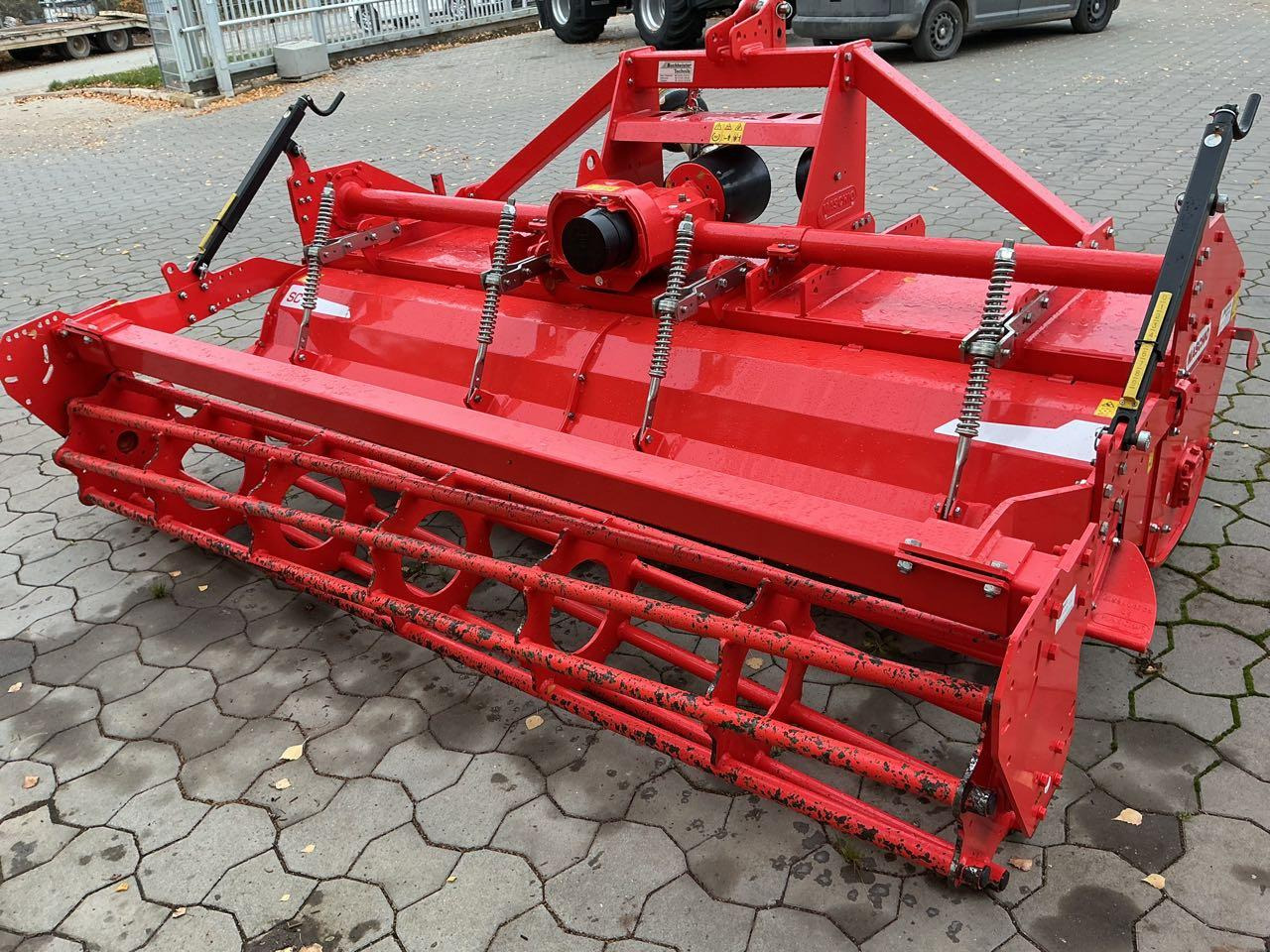 Maschio SC 280 - Puutarhajyrsin: kuva Maschio SC 280 - Puutarhajyrsin Maschio SC 280 - Puutarhajyrsin: kuva Maschio SC 280 - Puutarhajyrsin