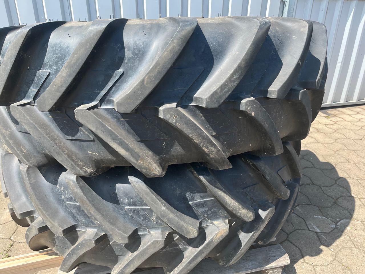 Michelin 20.8R38 AGRIBIB - Rengas: kuva Michelin 20.8R38 AGRIBIB - Rengas Michelin 20.8R38 AGRIBIB - Rengas: kuva Michelin 20.8R38 AGRIBIB - Rengas