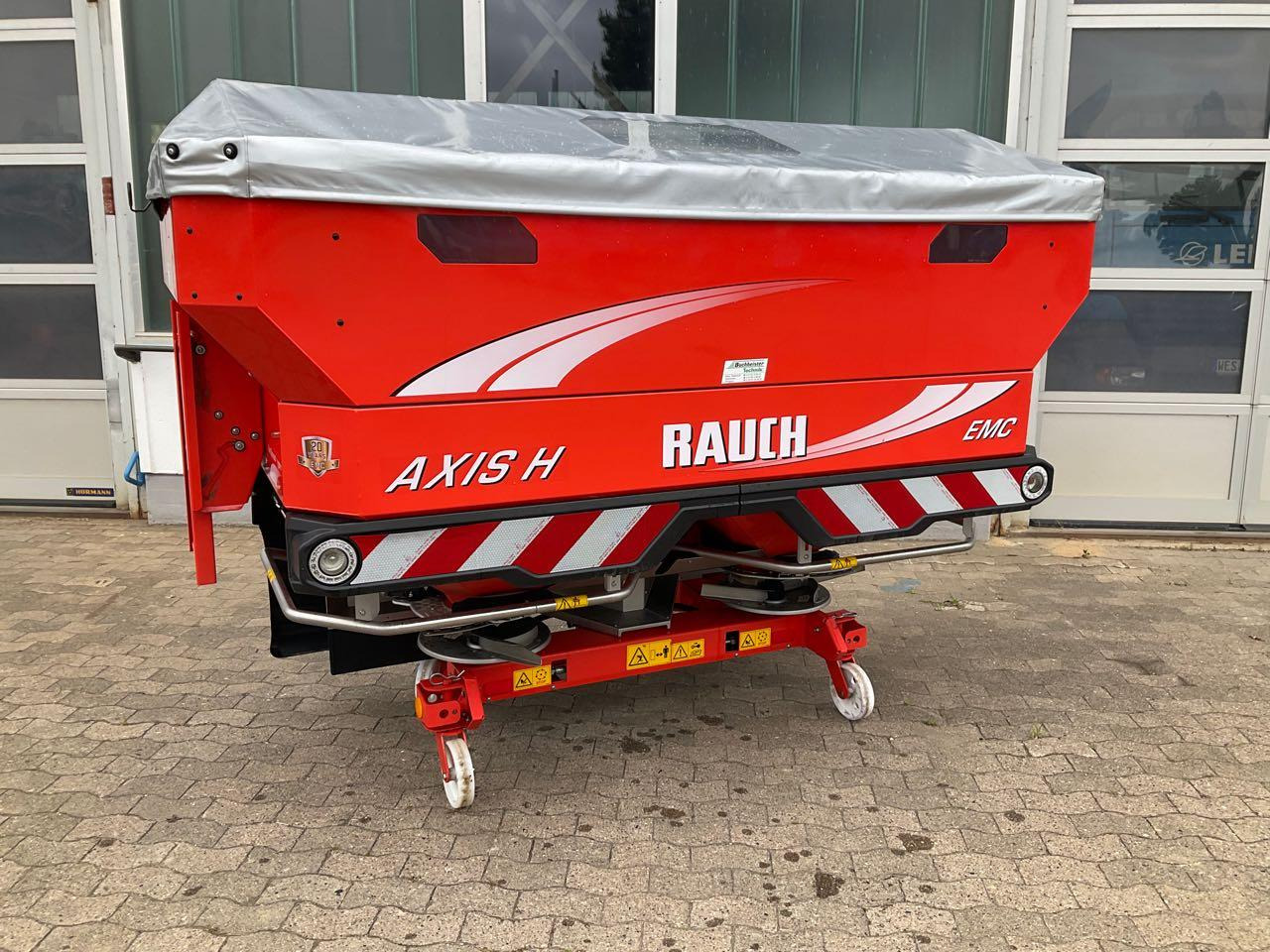Lannoitteenlevitin Rauch Axis 30.2 H EMC: kuva Lannoitteenlevitin Rauch Axis 30.2 H EMC