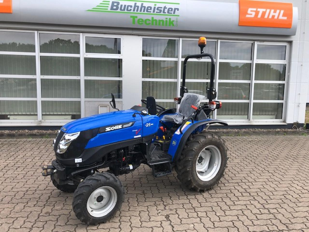 Solis 26 6+2 - Traktori: kuva Solis 26 6+2 - Traktori Solis 26 6+2 - Traktori: kuva Solis 26 6+2 - Traktori