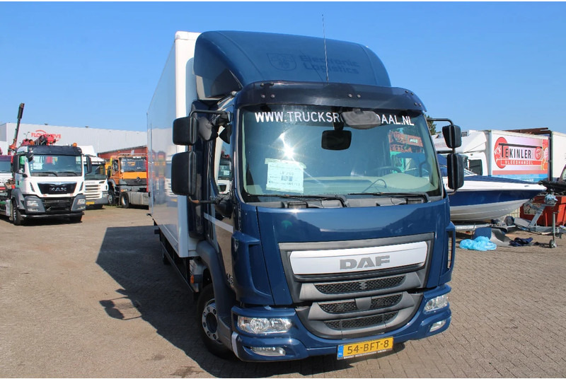 DAF LF 210 + EURO 6 + LIFT + 12T - Umpikori kuorma-auto: kuva DAF LF 210 + EURO 6 + LIFT + 12T - Umpikori kuorma-auto DAF LF 210 + EURO 6 + LIFT + 12T - Umpikori kuorma-auto: kuva DAF LF 210 + EURO 6 + LIFT + 12T - Umpikori kuorma-auto