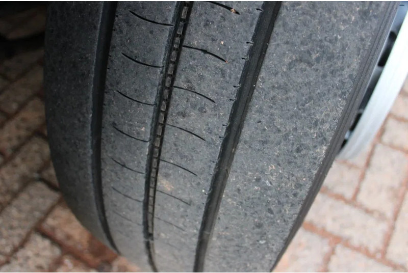 Refrigeraattori kuorma-auto DAF LF 250 + CARRIER XARIOS 500 + 16T EURO 6 + PERFECT TRUCK + BE apk 04-2024: kuva Refrigeraattori kuorma-auto DAF LF 250 + CARRIER XARIOS 500 + 16T EURO 6 + PERFECT TRUCK + BE apk 04-2024