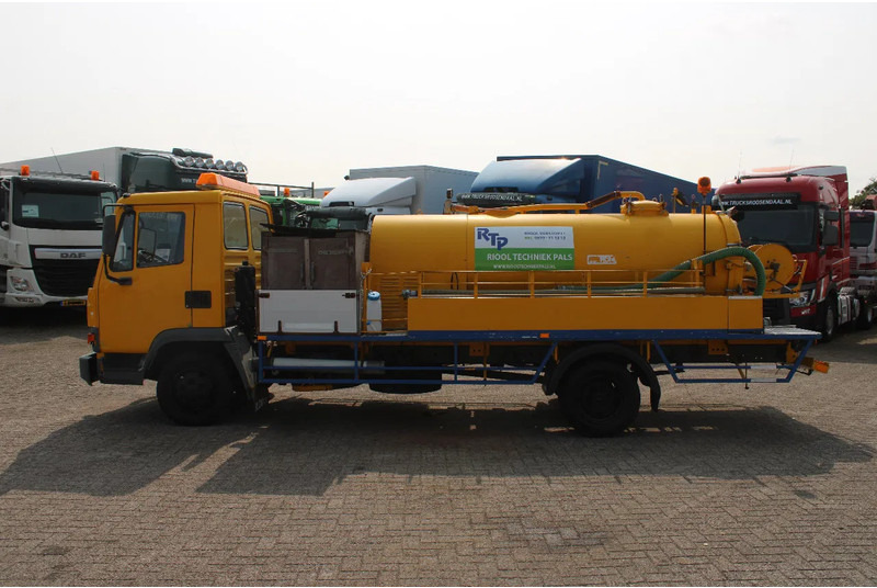 Puhtaanpitoauto DAF LF 45.130 + RON 4.000LITER: kuva Puhtaanpitoauto DAF LF 45.130 + RON 4.000LITER