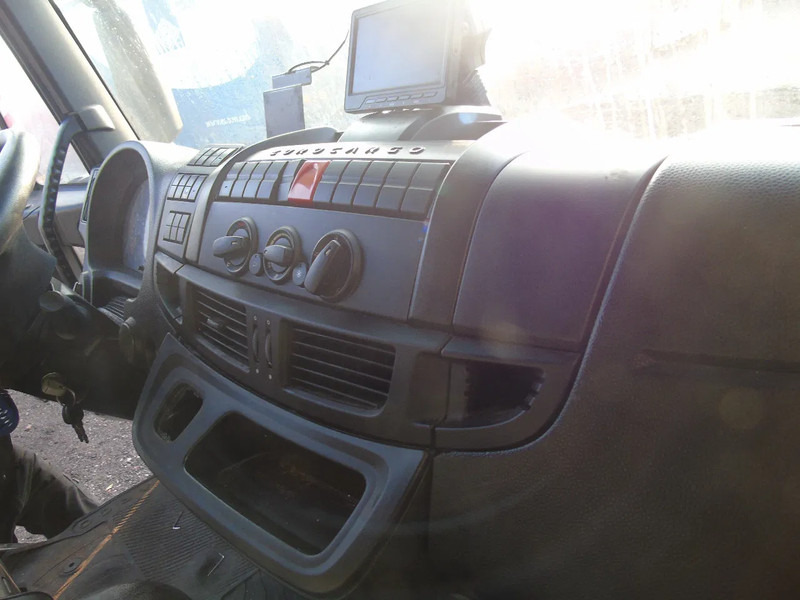 Umpikori kuorma-auto Iveco Eurocargo 120E22 + BROKEN ENGINE + EURO 6: kuva Umpikori kuorma-auto Iveco Eurocargo 120E22 + BROKEN ENGINE + EURO 6 Umpikori kuorma-auto Iveco Eurocargo 120E22 + BROKEN ENGINE + EURO 6: kuva Umpikori kuorma-auto Iveco Eurocargo 120E22 + BROKEN ENGINE + EURO 6