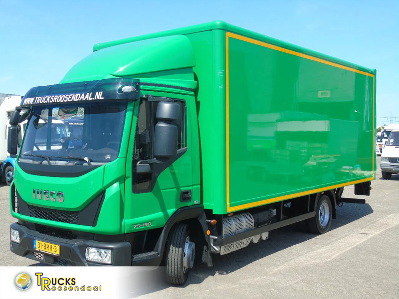Umpikori kuorma-auto Iveco Eurocargo 75E190 + lift + 3p + EURO 6: kuva Umpikori kuorma-auto Iveco Eurocargo 75E190 + lift + 3p + EURO 6
