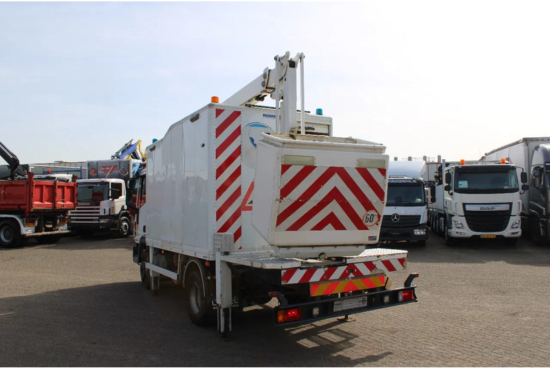 Kuorma-auto Iveco Eurocargo 120EL18 + COMET + EURO 5: kuva Kuorma-auto Iveco Eurocargo 120EL18 + COMET + EURO 5 Kuorma-auto Iveco Eurocargo 120EL18 + COMET + EURO 5: kuva Kuorma-auto Iveco Eurocargo 120EL18 + COMET + EURO 5