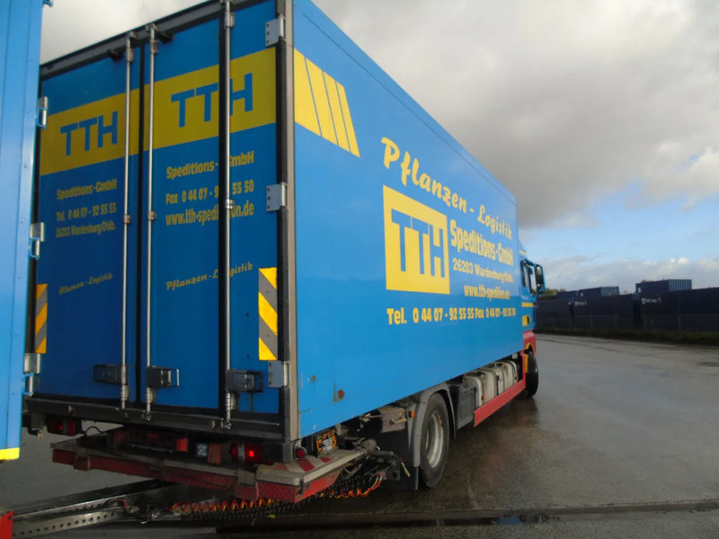 MAN TGA 18.400 + combi + lift + euro 5 + 2.70 - Umpikori kuorma-auto: kuva MAN TGA 18.400 + combi + lift + euro 5 + 2.70 - Umpikori kuorma-auto MAN TGA 18.400 + combi + lift + euro 5 + 2.70 - Umpikori kuorma-auto: kuva MAN TGA 18.400 + combi + lift + euro 5 + 2.70 - Umpikori kuorma-auto