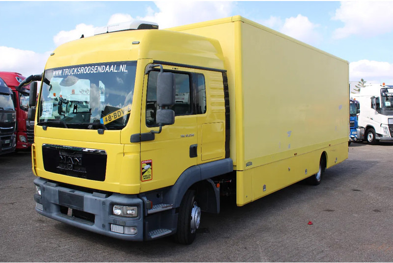 MAN TGL 12.250 + EURO 5 + LIFT - Umpikori kuorma-auto: kuva MAN TGL 12.250 + EURO 5 + LIFT - Umpikori kuorma-auto MAN TGL 12.250 + EURO 5 + LIFT - Umpikori kuorma-auto: kuva MAN TGL 12.250 + EURO 5 + LIFT - Umpikori kuorma-auto